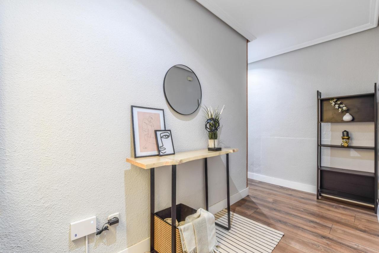 Apartamento Retiro VII - Practico, Moderno Y En Plena Ciudad De Madrid
